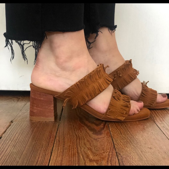 ABLE Facunda Block Heels with fringe - Picture 4 of 8